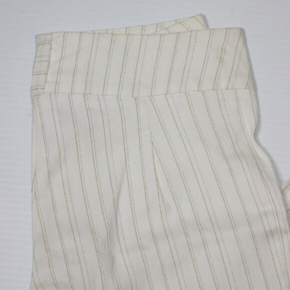 New Tower Women's Low-Rise Capri Pants in White with Metallic Stripes size Large - Picture 2 of 7